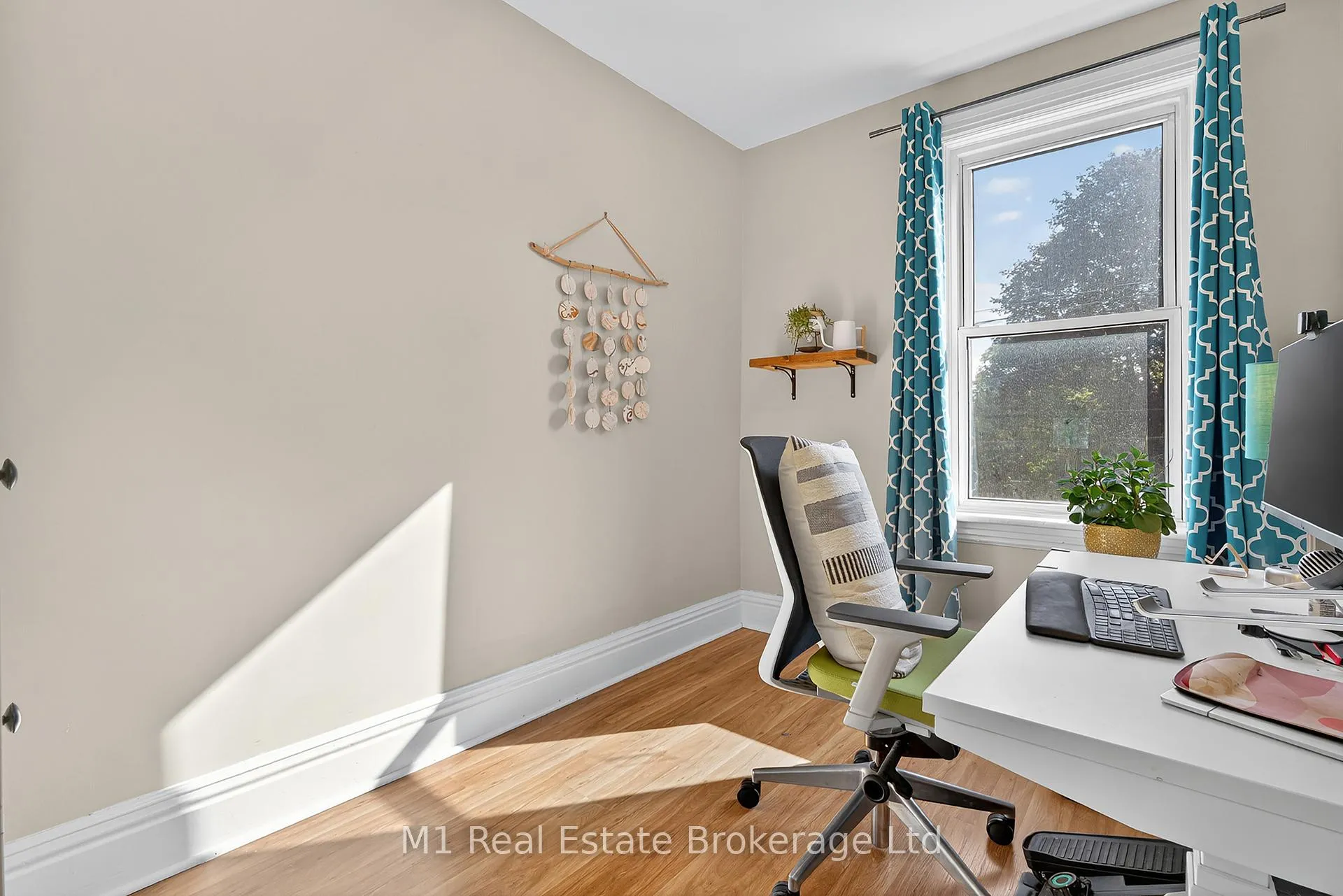 Photo 40 of 60 Howitt Street, Guelph, St. Patrick's Ward — HOMEH