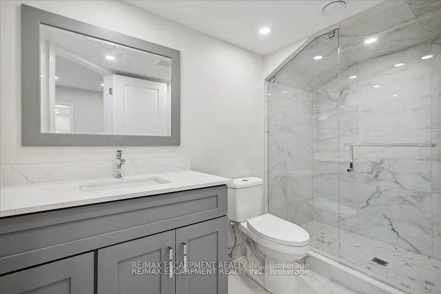 Photo 45 of 4 Sunrow Gate, Hamilton, Stoney Creek — HOMEH