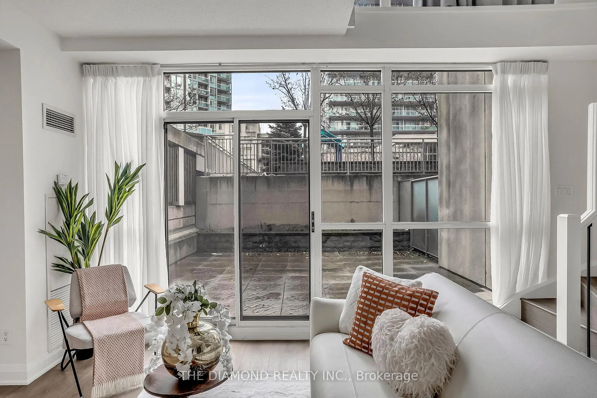 Photo 40 of Unit 509, 225 Webb Drive, Mississauga, City Centre — HOMEH