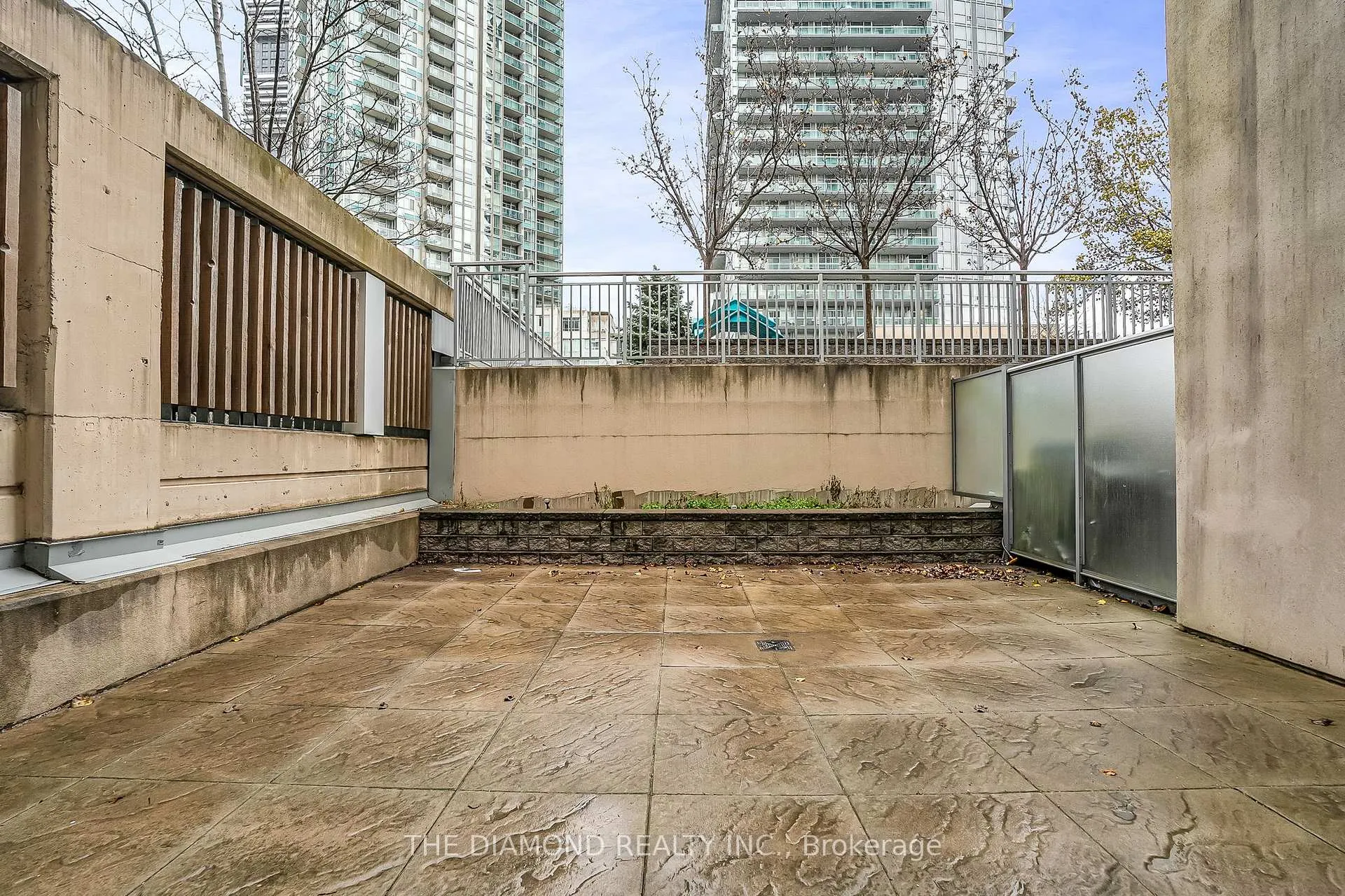 Photo 108 of Unit 509, 225 Webb Drive, Mississauga, City Centre — HOMEH