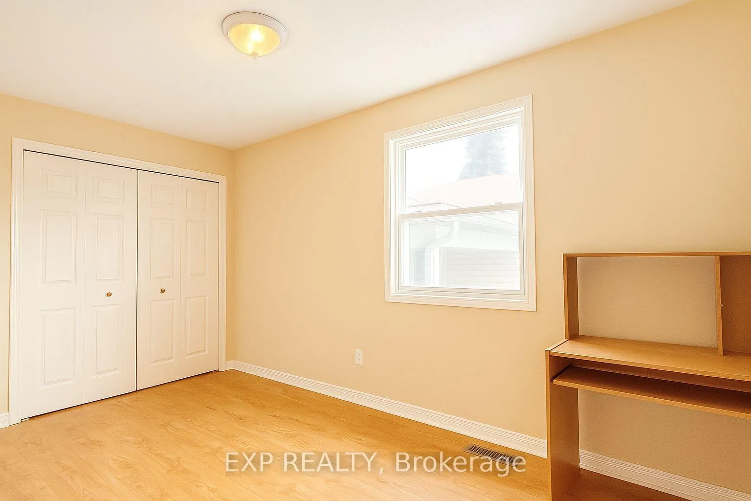 Photo 9 of 1023 Vista Barrett Private, Ottawa, Greely — HOMEH