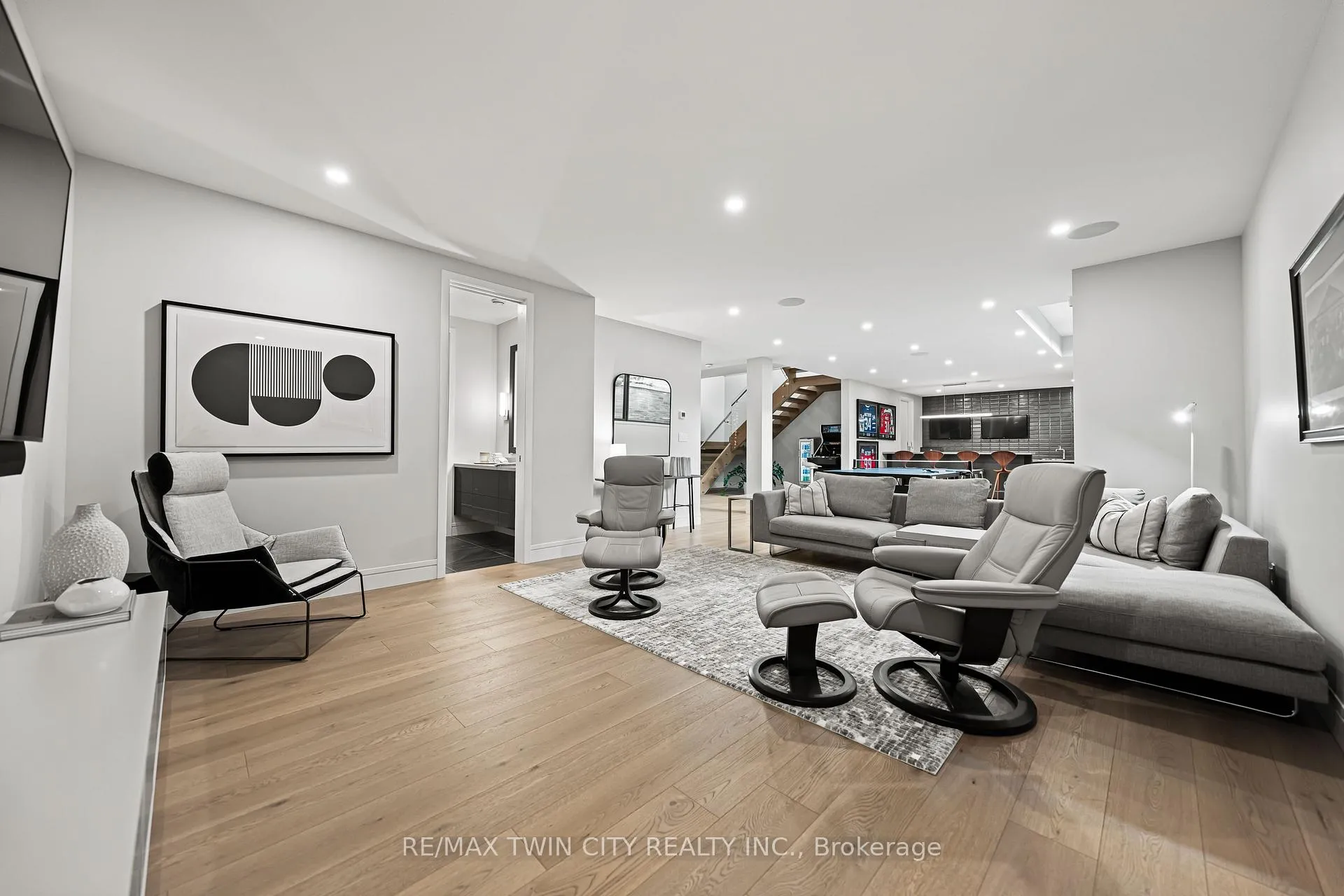 Photo 35 of 1826 Moser Young Road, Wellesley — HOMEH