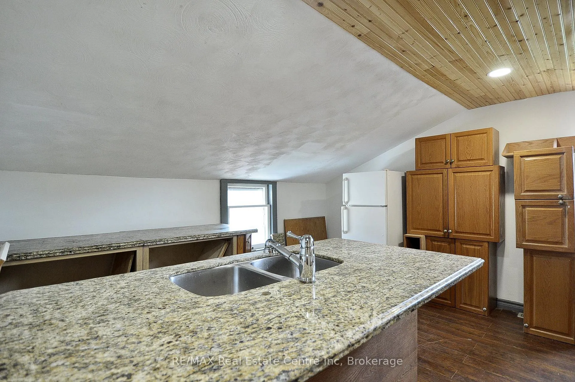 Photo 18 of 141 King Street, Brant, Burford — HOMEH