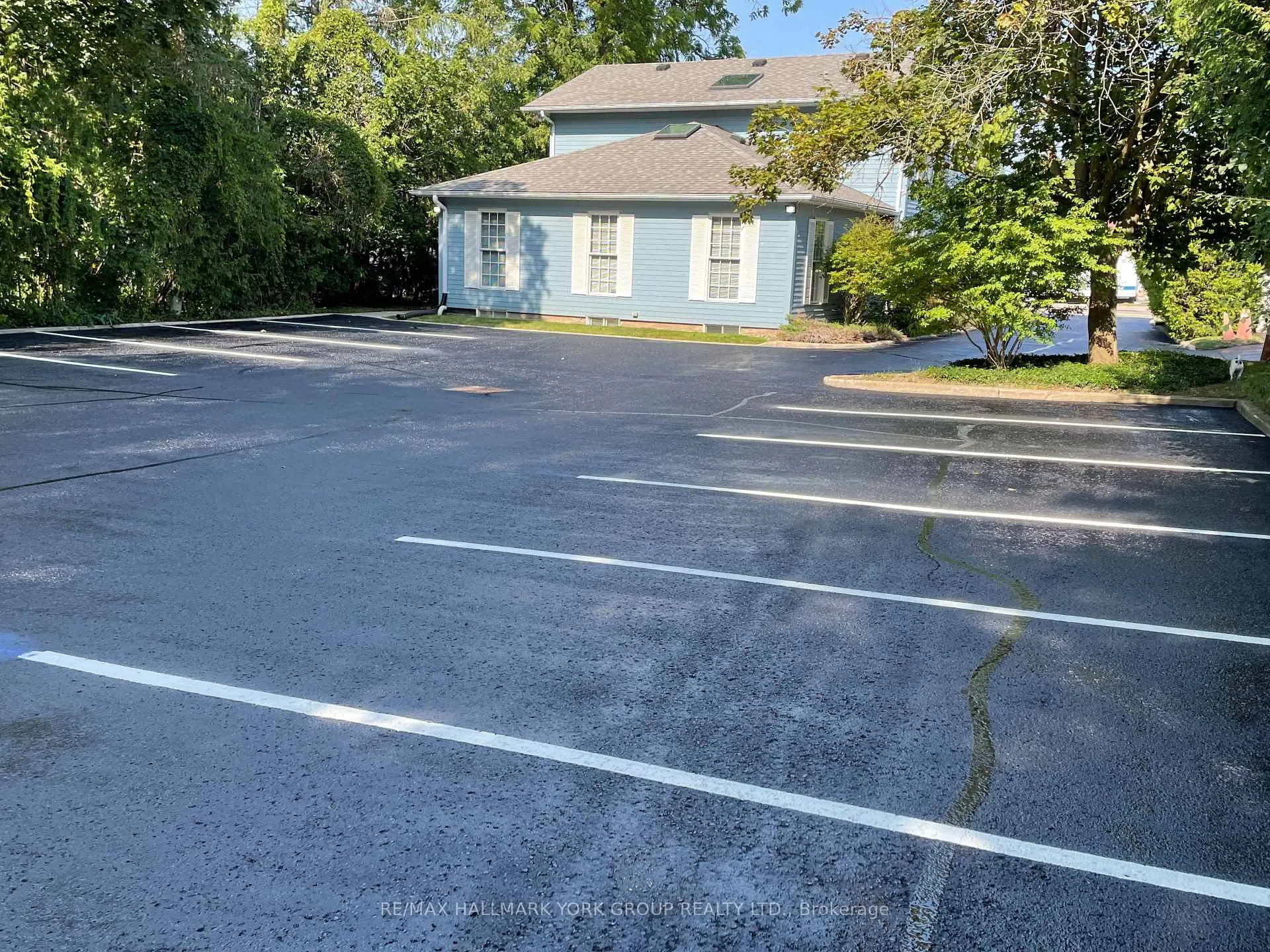 Photo 19 of 15004 Yonge Street, Aurora, Aurora Village — HOMEH