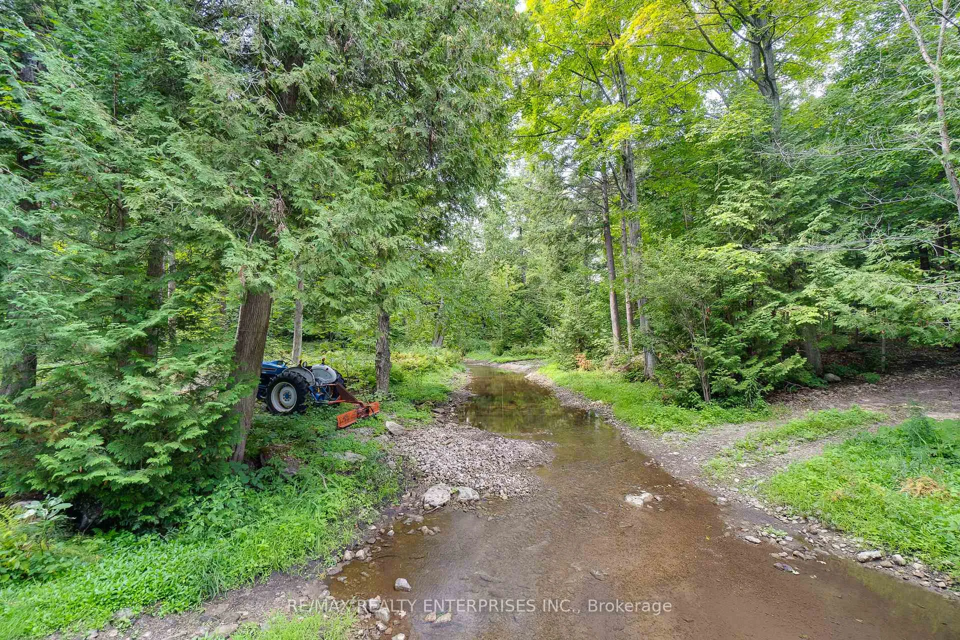 Photo 23 of 12909 5th Line, Halton Hills, Rural Esquesing — HOMEH