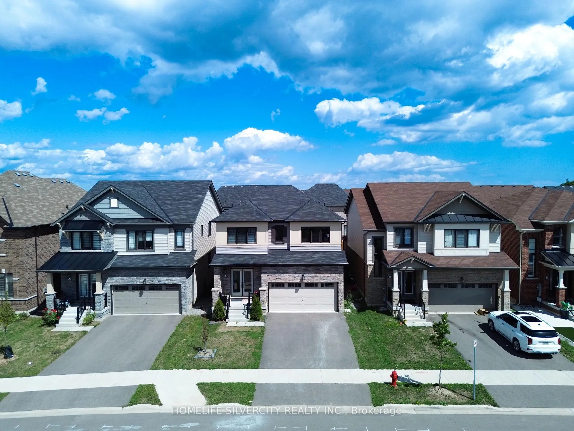 Photo 5 of 256 Bedrock Drive, Hamilton, Stoney Creek Mountain — HOMEH