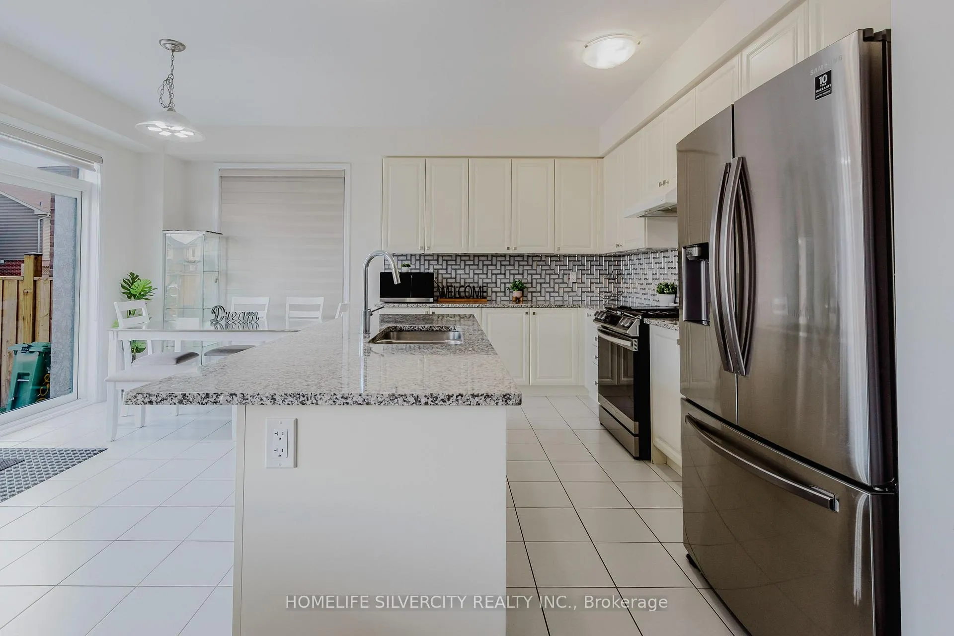 Photo 14 of 256 Bedrock Drive, Hamilton, Stoney Creek Mountain — HOMEH