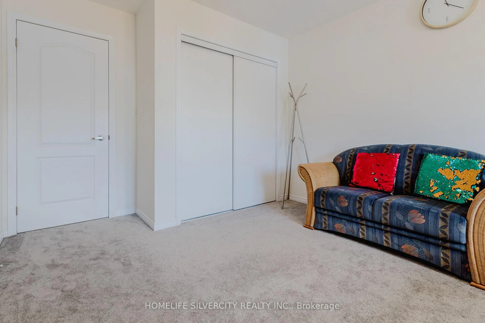 Photo 23 of 256 Bedrock Drive, Hamilton, Stoney Creek Mountain — HOMEH