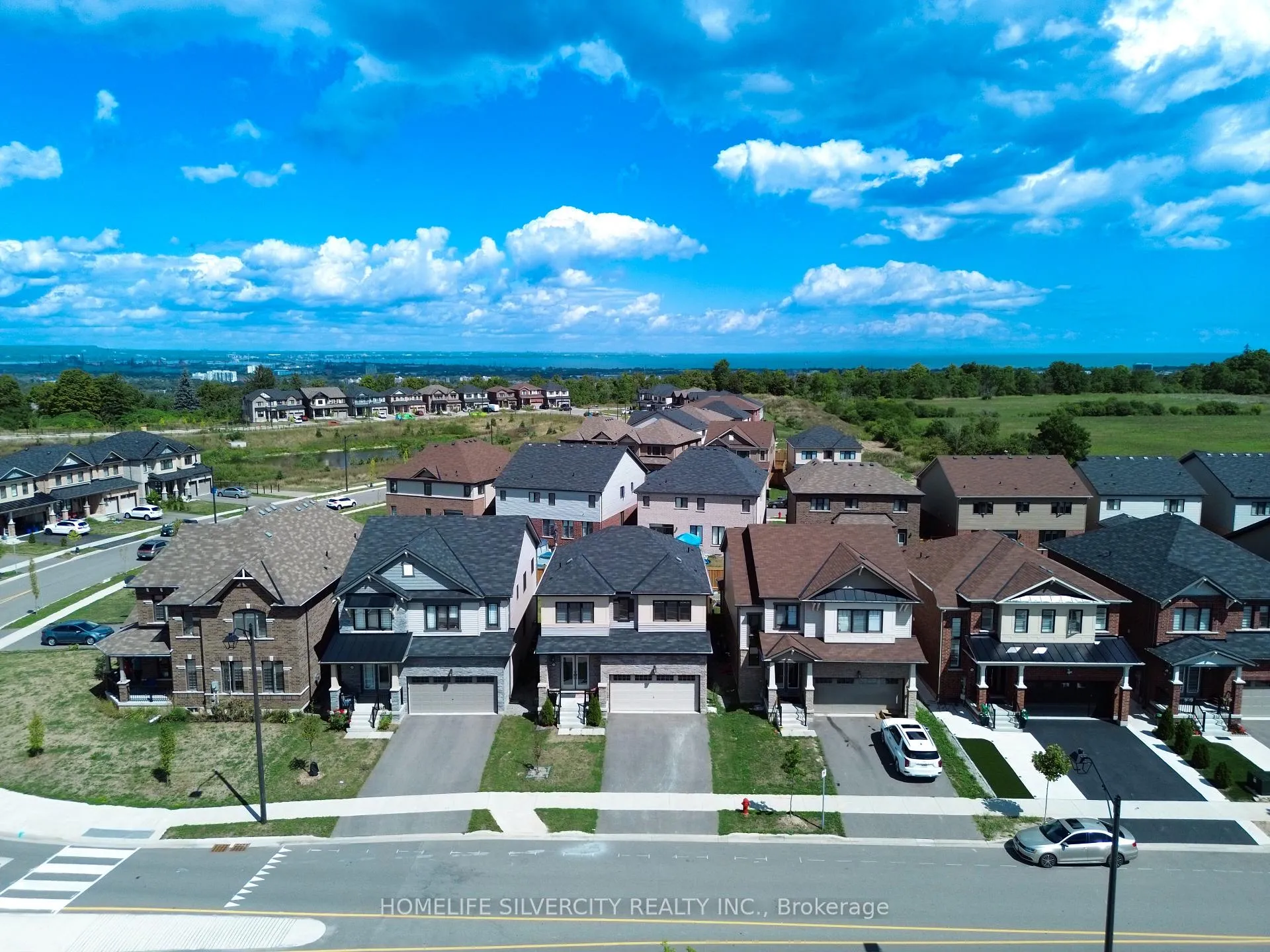 Photo 39 of 256 Bedrock Drive, Hamilton, Stoney Creek Mountain — HOMEH