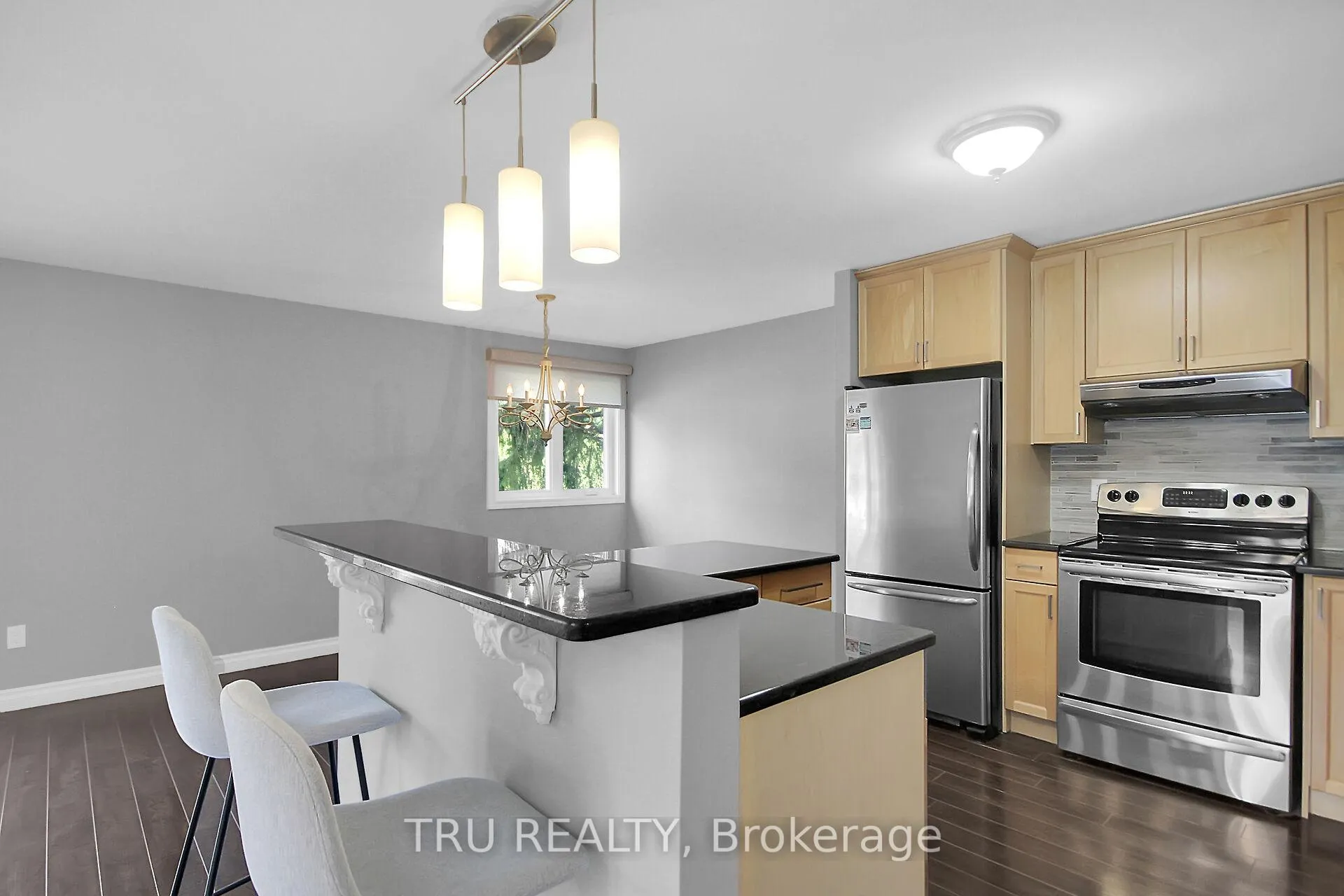 Photo 18 of 132 Rothesay Drive, Ottawa, Kanata - Glencairn/Hazeldean — HOMEH