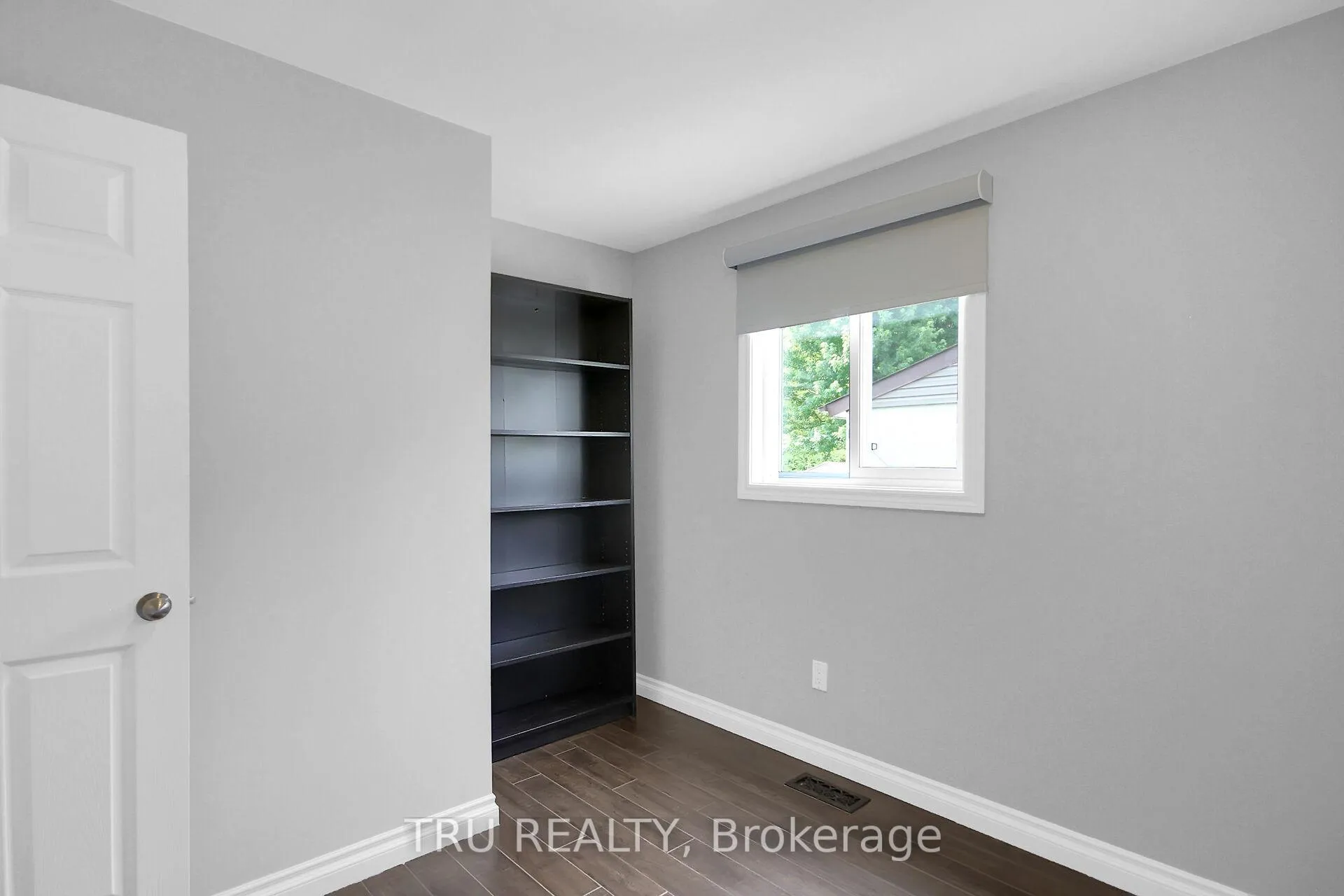 Photo 26 of 132 Rothesay Drive, Ottawa, Kanata - Glencairn/Hazeldean — HOMEH