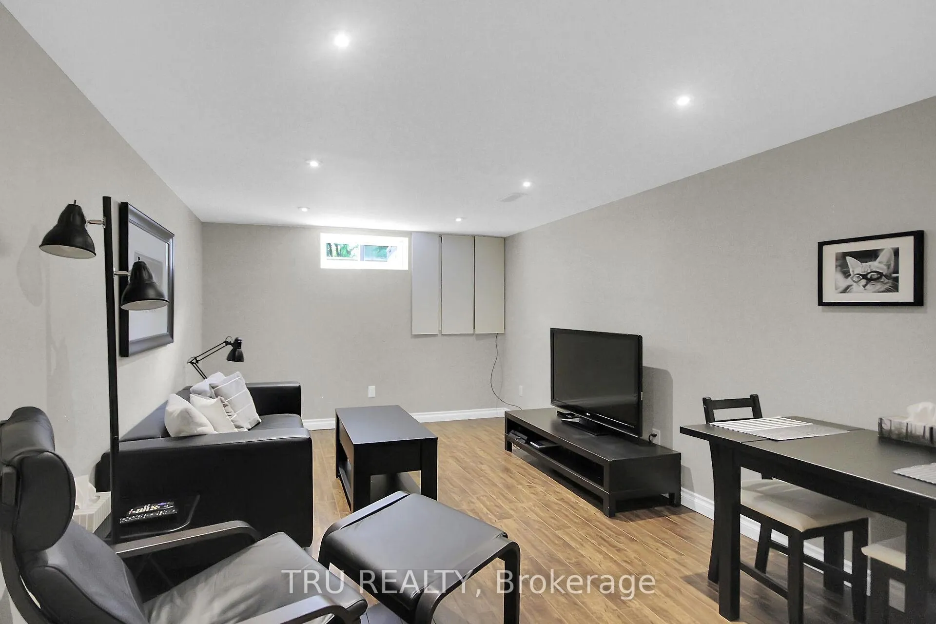 Photo 29 of 132 Rothesay Drive, Ottawa, Kanata - Glencairn/Hazeldean — HOMEH