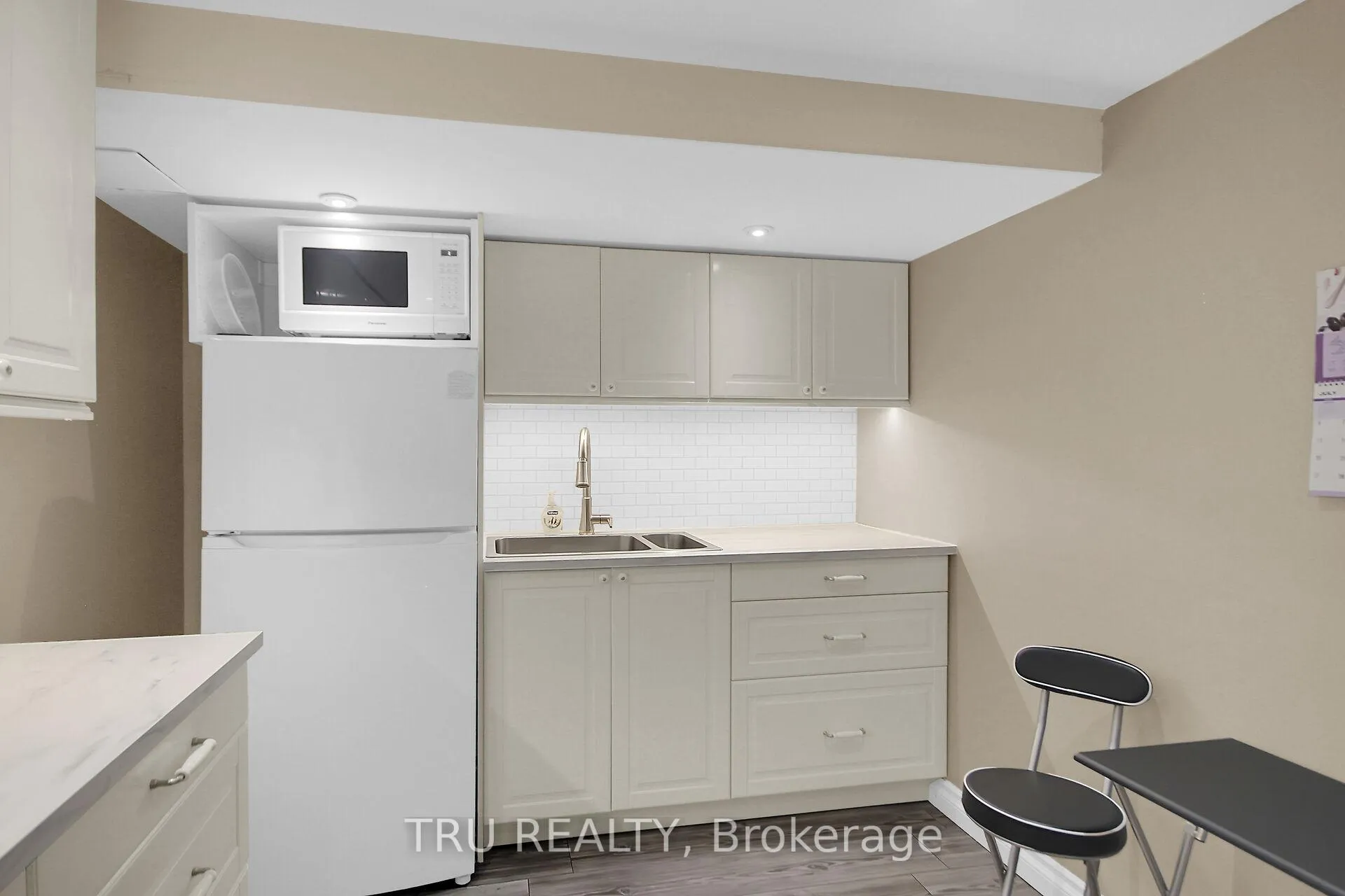 Photo 35 of 132 Rothesay Drive, Ottawa, Kanata - Glencairn/Hazeldean — HOMEH