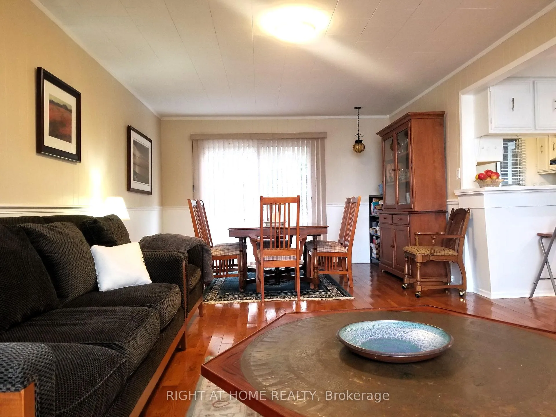 Photo 10 of 2541 Champlain Road, Tiny, Rural Tiny — HOMEH