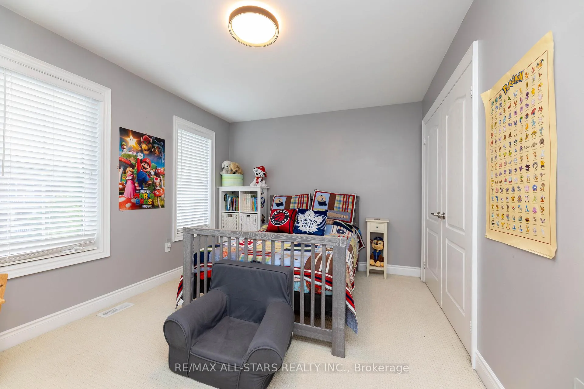 Photo 24 of 46 Eastgate Circle, Whitby, Brooklin — HOMEH