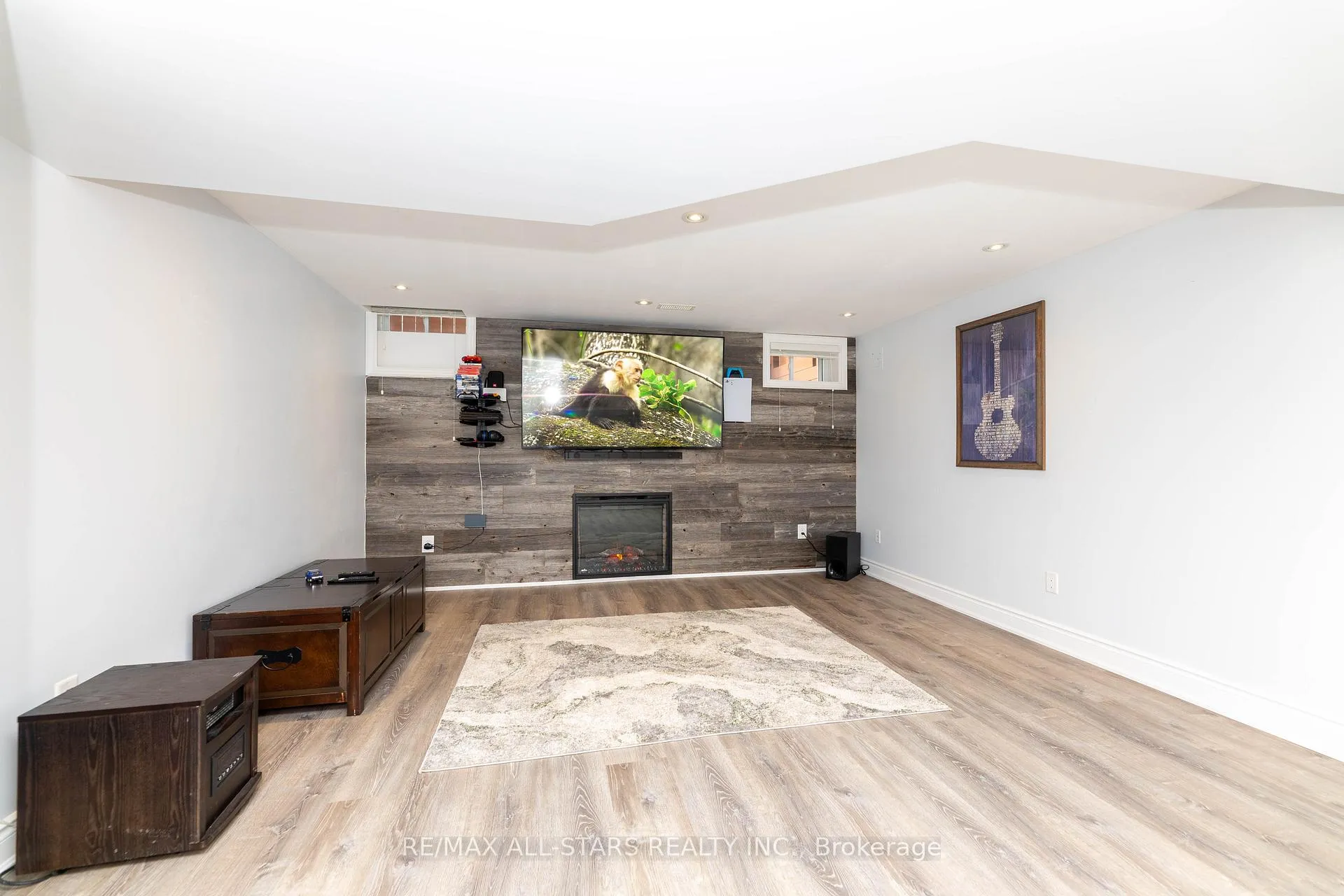 Photo 30 of 46 Eastgate Circle, Whitby, Brooklin — HOMEH