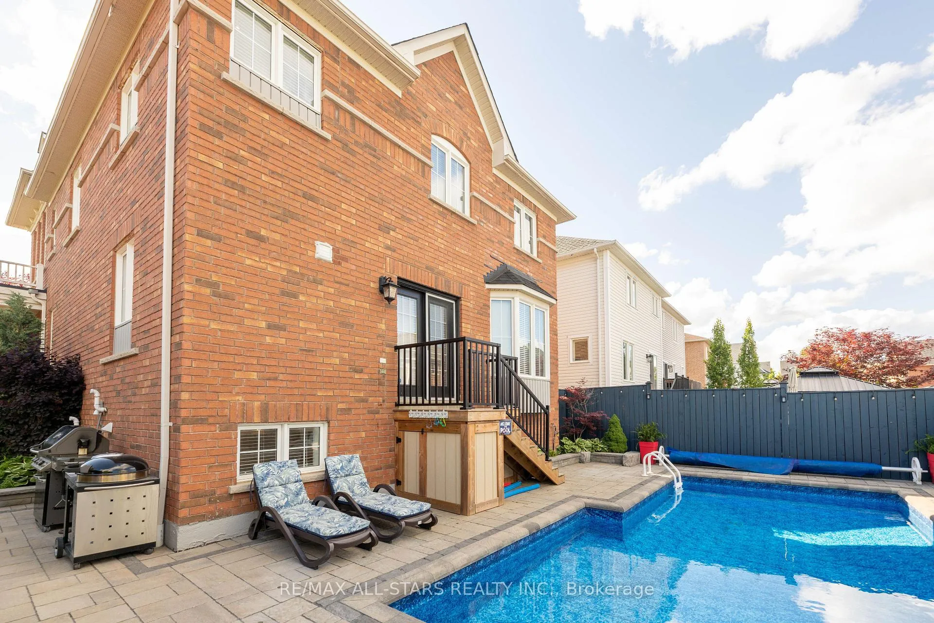 Photo 34 of 46 Eastgate Circle, Whitby, Brooklin — HOMEH