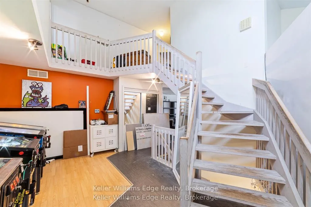 Photo 14 of 10 Zeffer Place, Kitchener — HOMEH