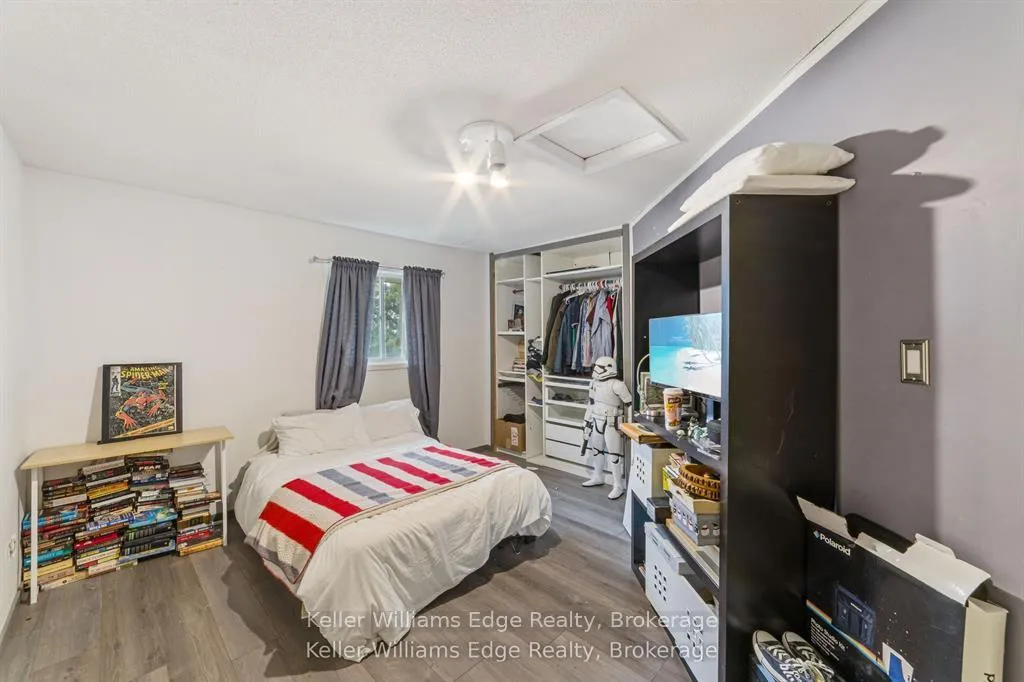 Photo 17 of 10 Zeffer Place, Kitchener — HOMEH