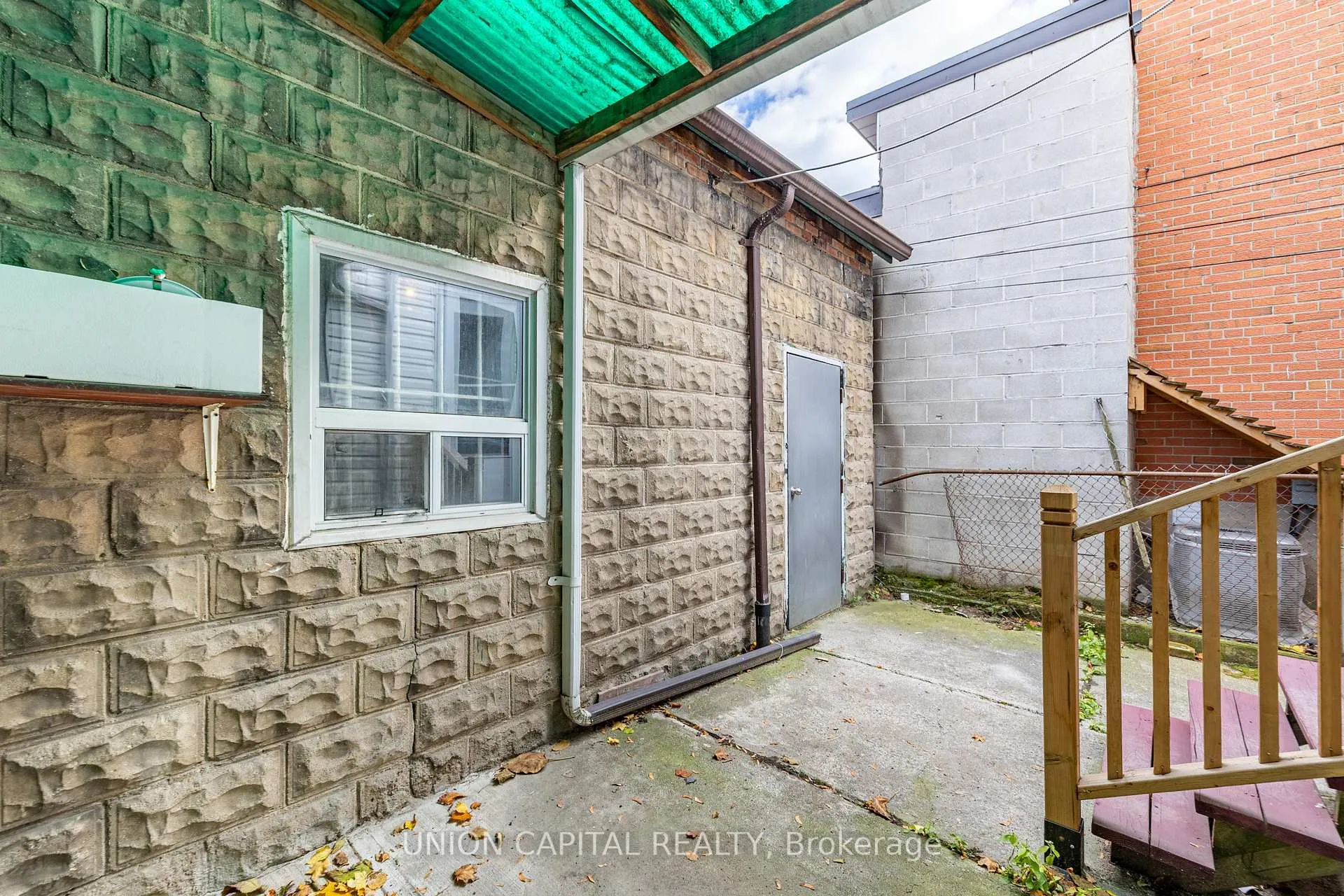 Photo 43 of 69 Denison Avenue, Toronto, Kensington-Chinatown — HOMEH