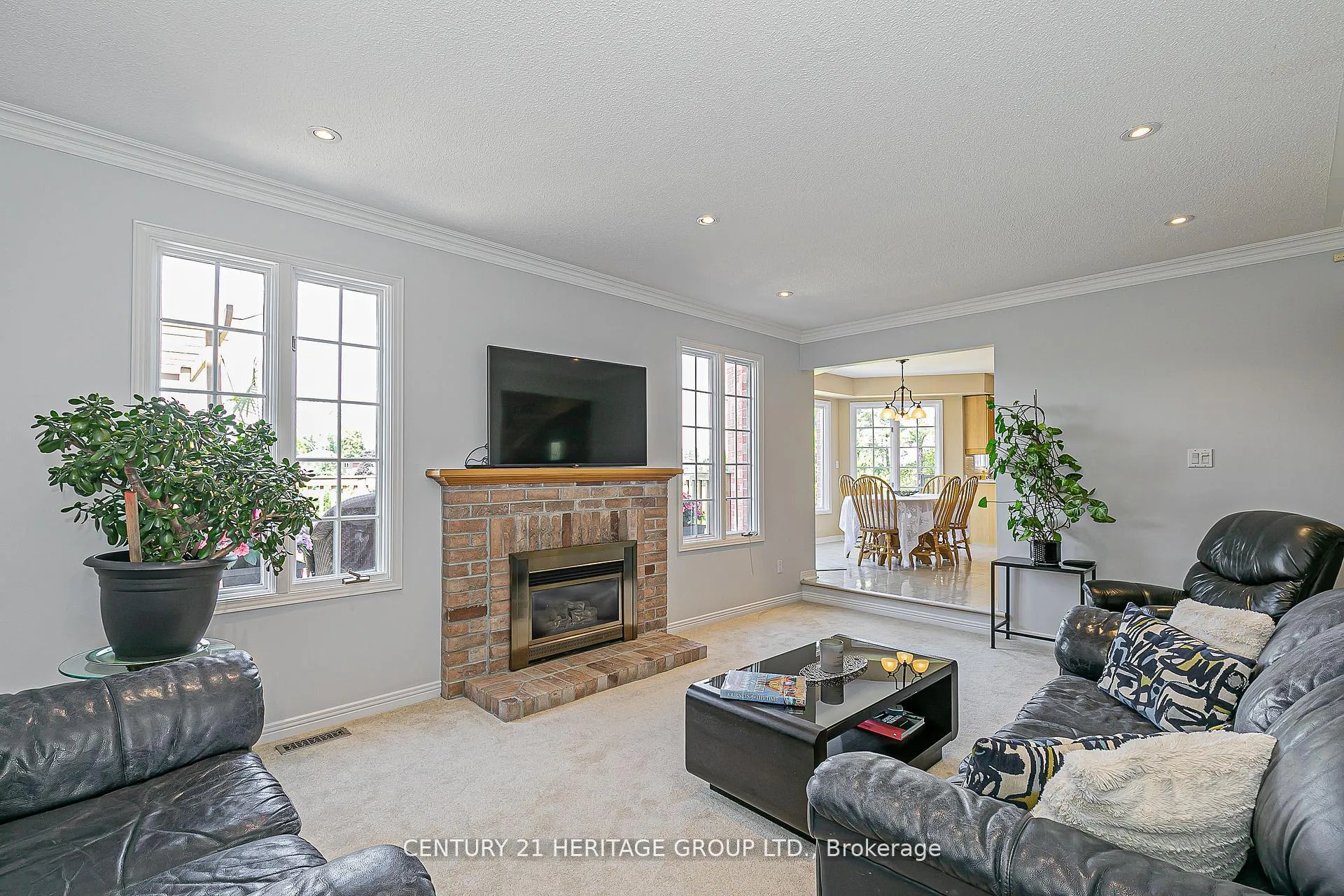 Photo 13 of 152 Cranberry Lane, Aurora, Aurora Highlands — HOMEH
