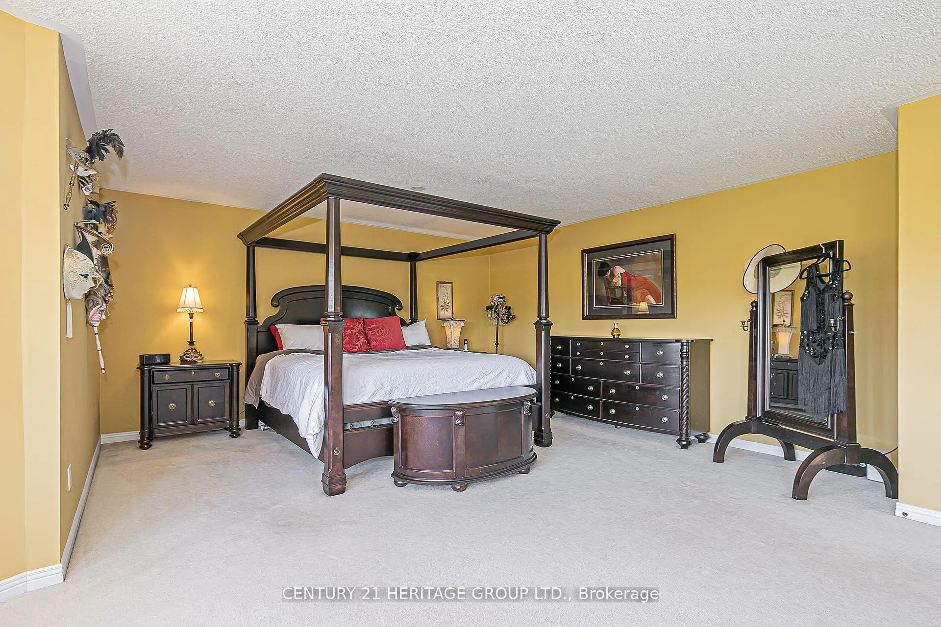 Photo 19 of 152 Cranberry Lane, Aurora, Aurora Highlands — HOMEH