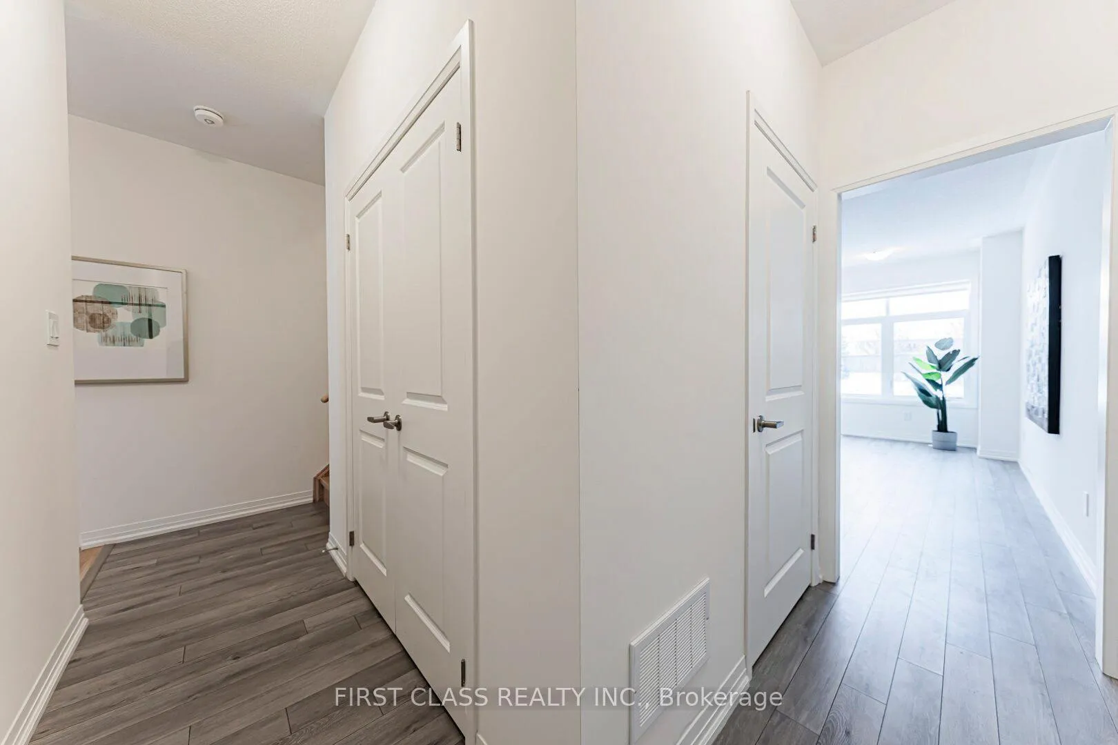 Photo 9 of 43 Carneros Way, Markham, Box Grove — HOMEH