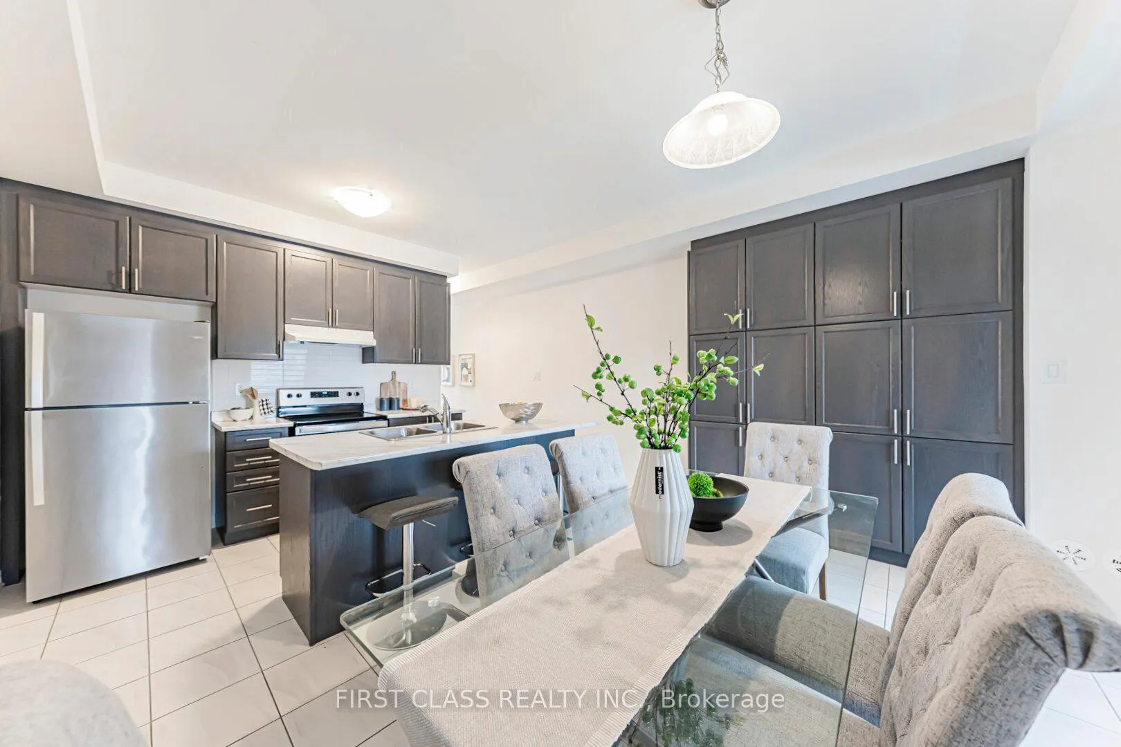 Photo 27 of 43 Carneros Way, Markham, Box Grove — HOMEH