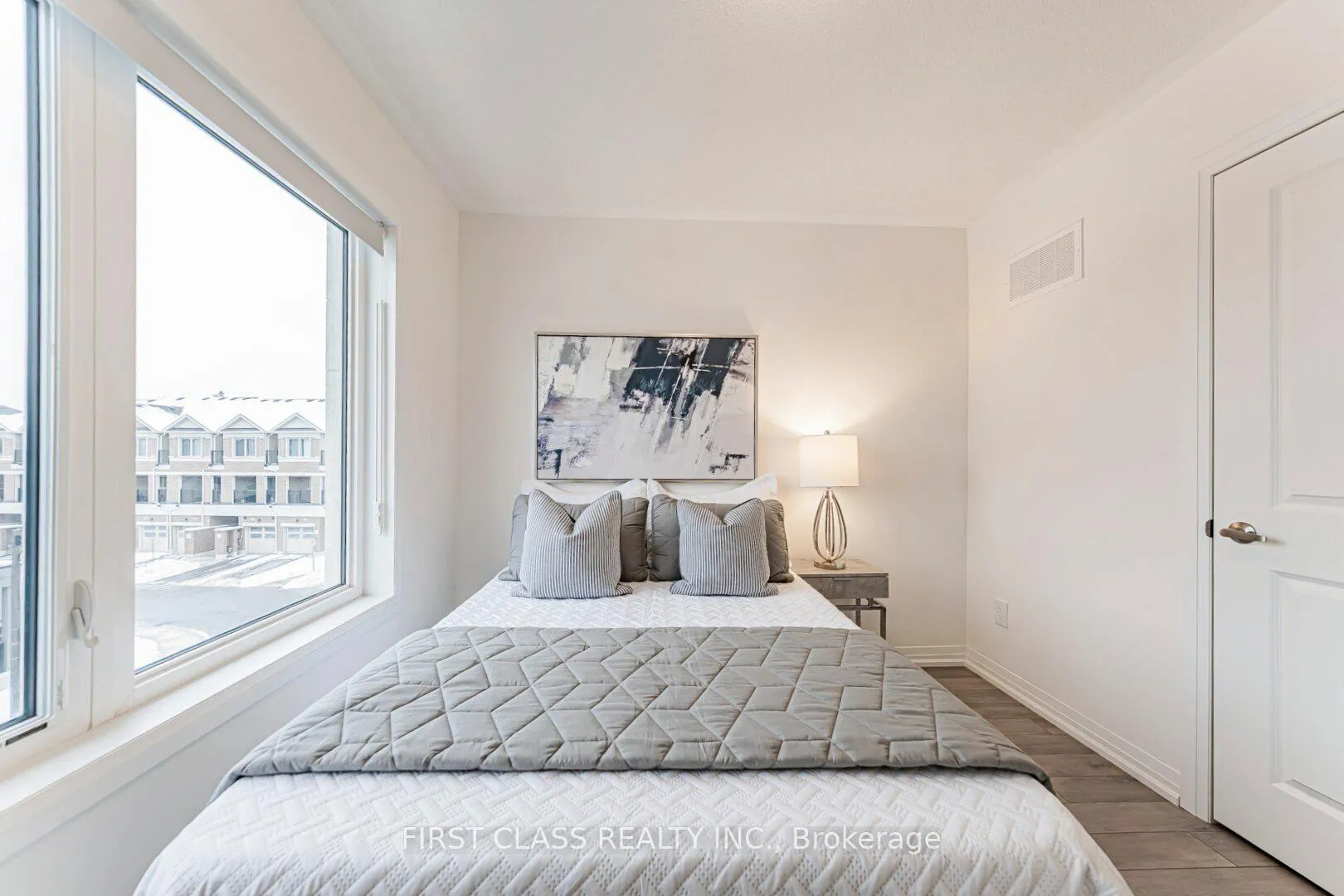 Photo 40 of 43 Carneros Way, Markham, Box Grove — HOMEH