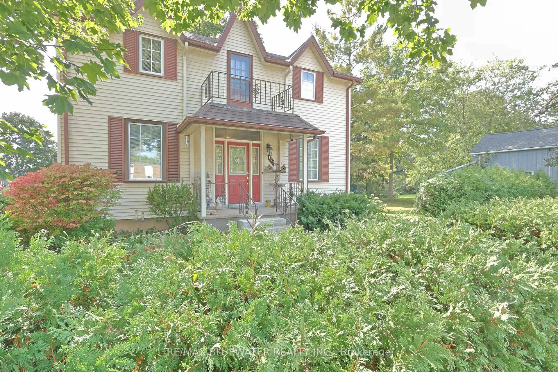 Photo 6 of 197 Broad Street, North Middlesex, Parkhill — HOMEH