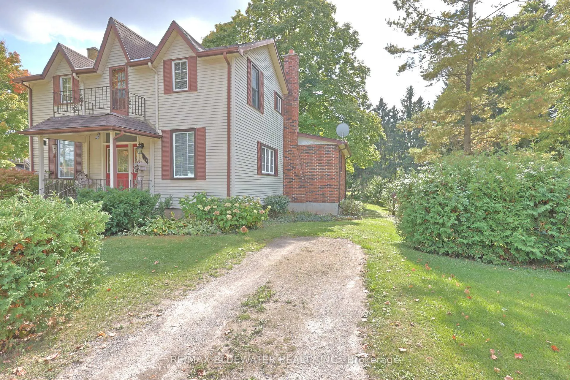 Photo 7 of 197 Broad Street, North Middlesex, Parkhill — HOMEH