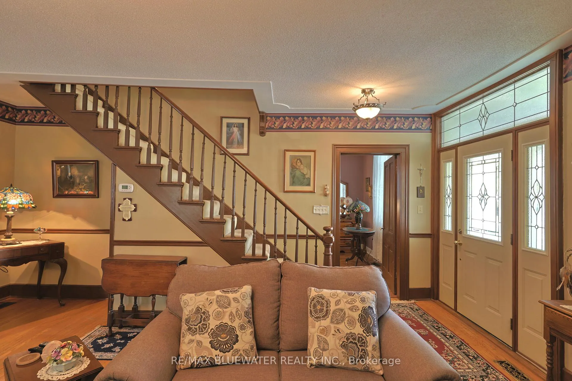Photo 9 of 197 Broad Street, North Middlesex, Parkhill — HOMEH