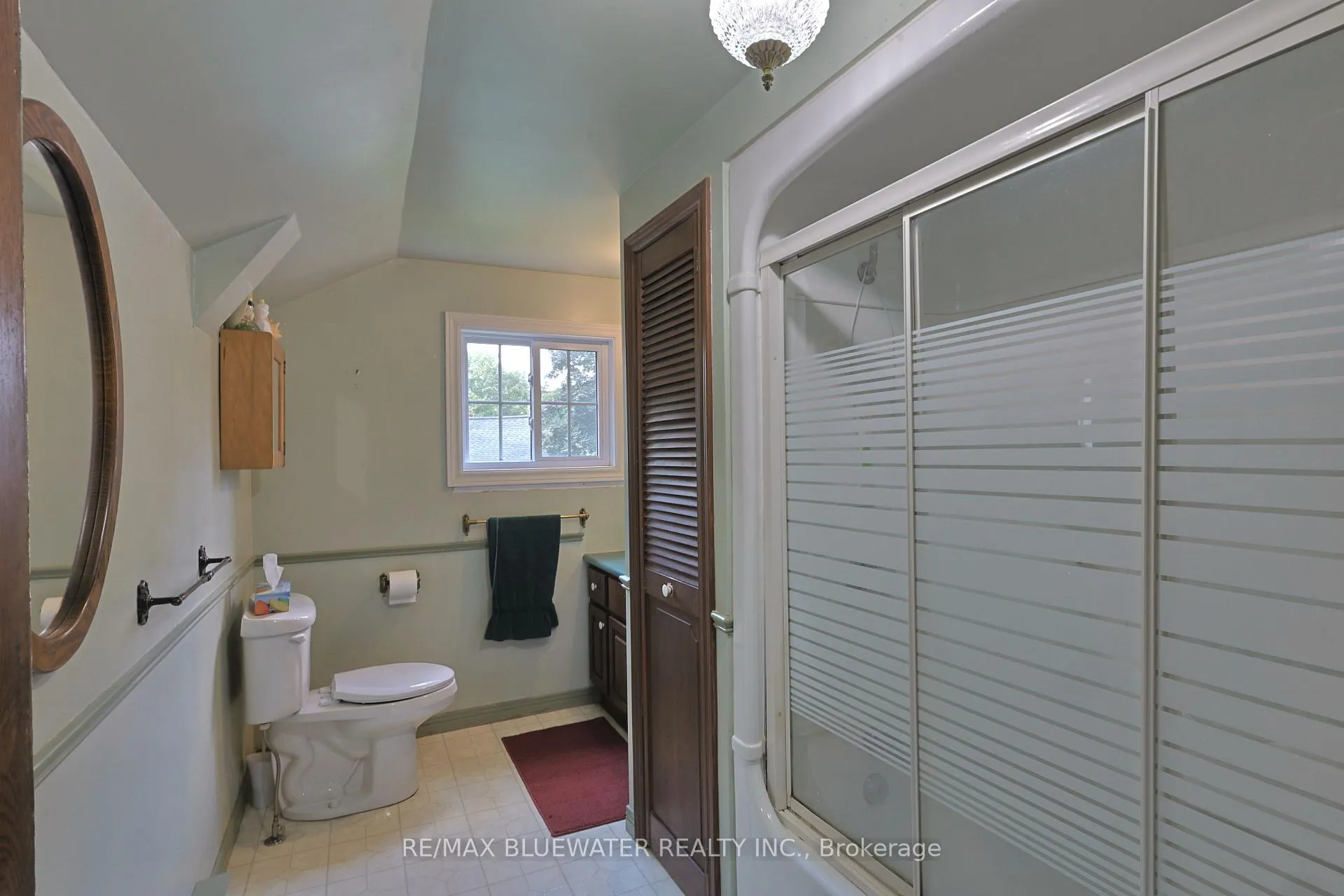 Photo 25 of 197 Broad Street, North Middlesex, Parkhill — HOMEH