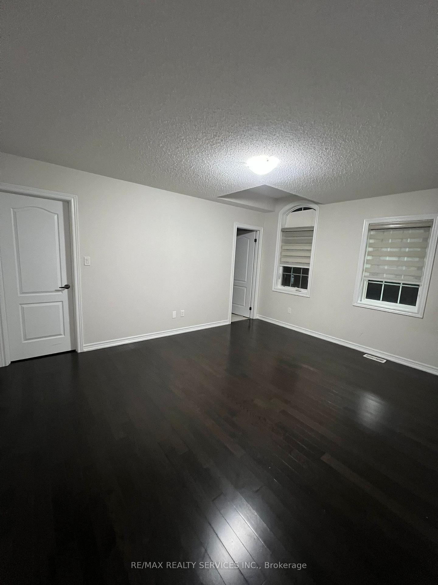Photo 12 of 20 George Gray Drive, Brampton, Sandringham-Wellington North — HOMEH