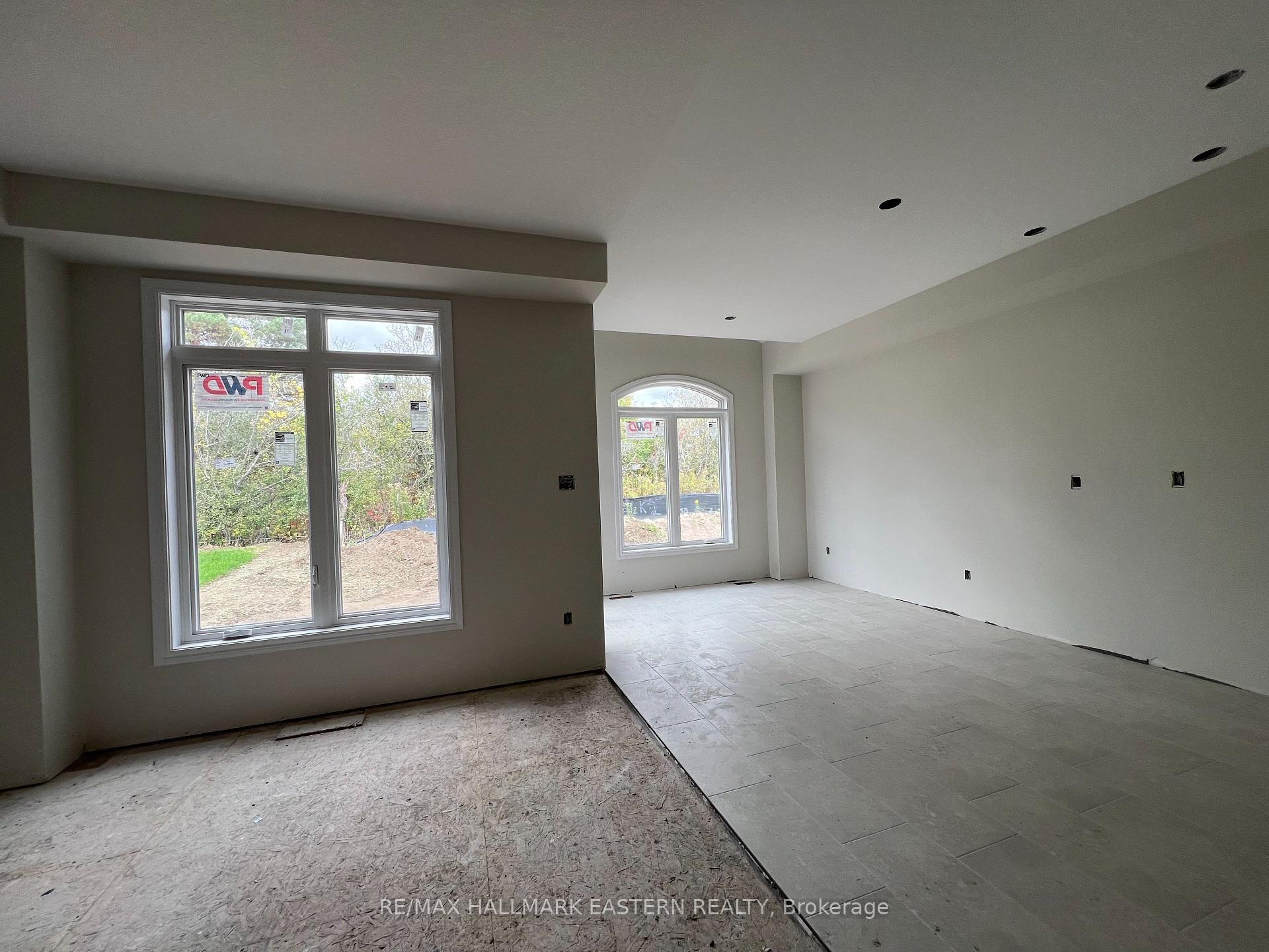 Photo 5 of 28 Coldbrook Drive, Cavan Monaghan, Cavan Twp — HOMEH