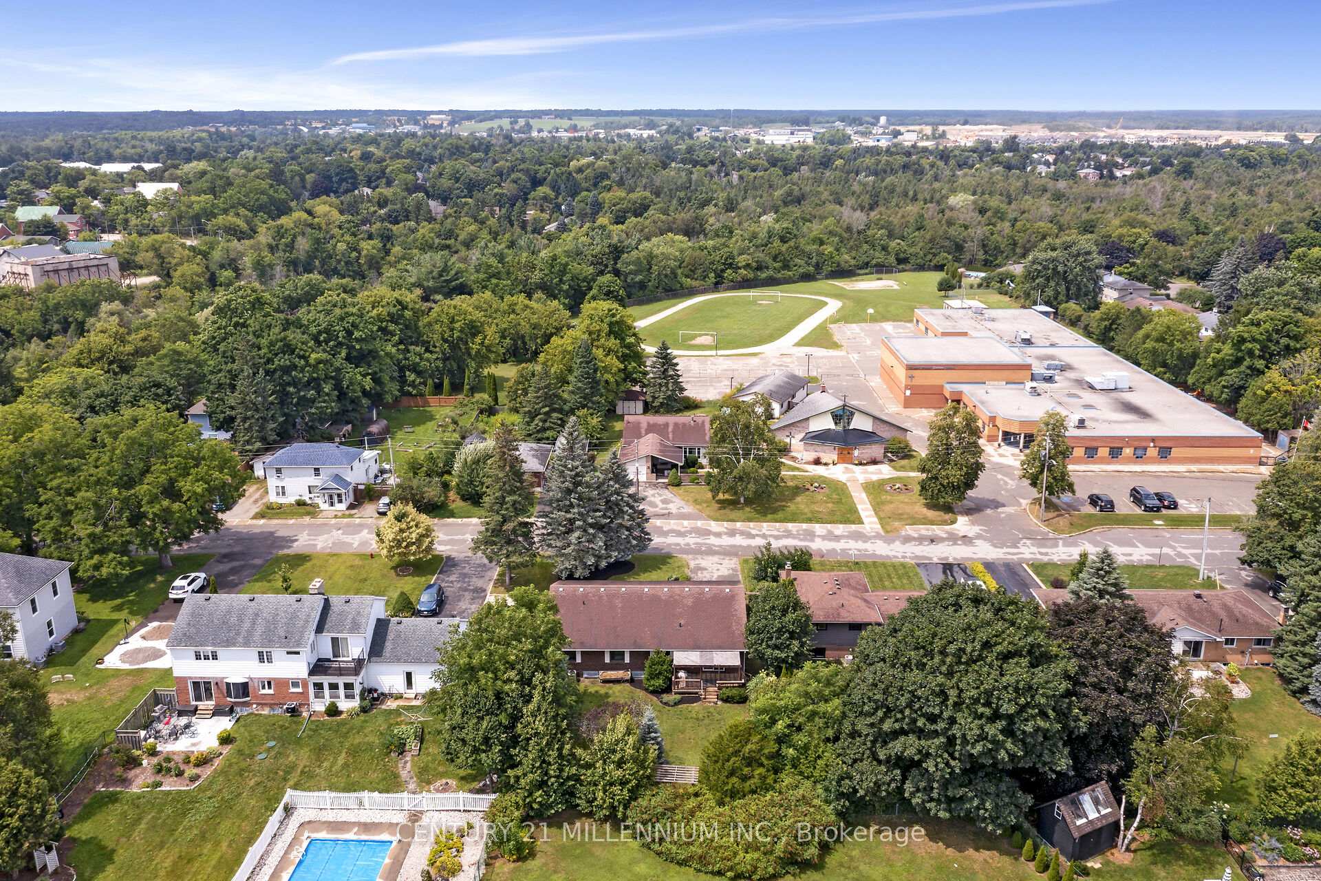 Photo 33 of 23 Millwood Road, Erin — HOMEH