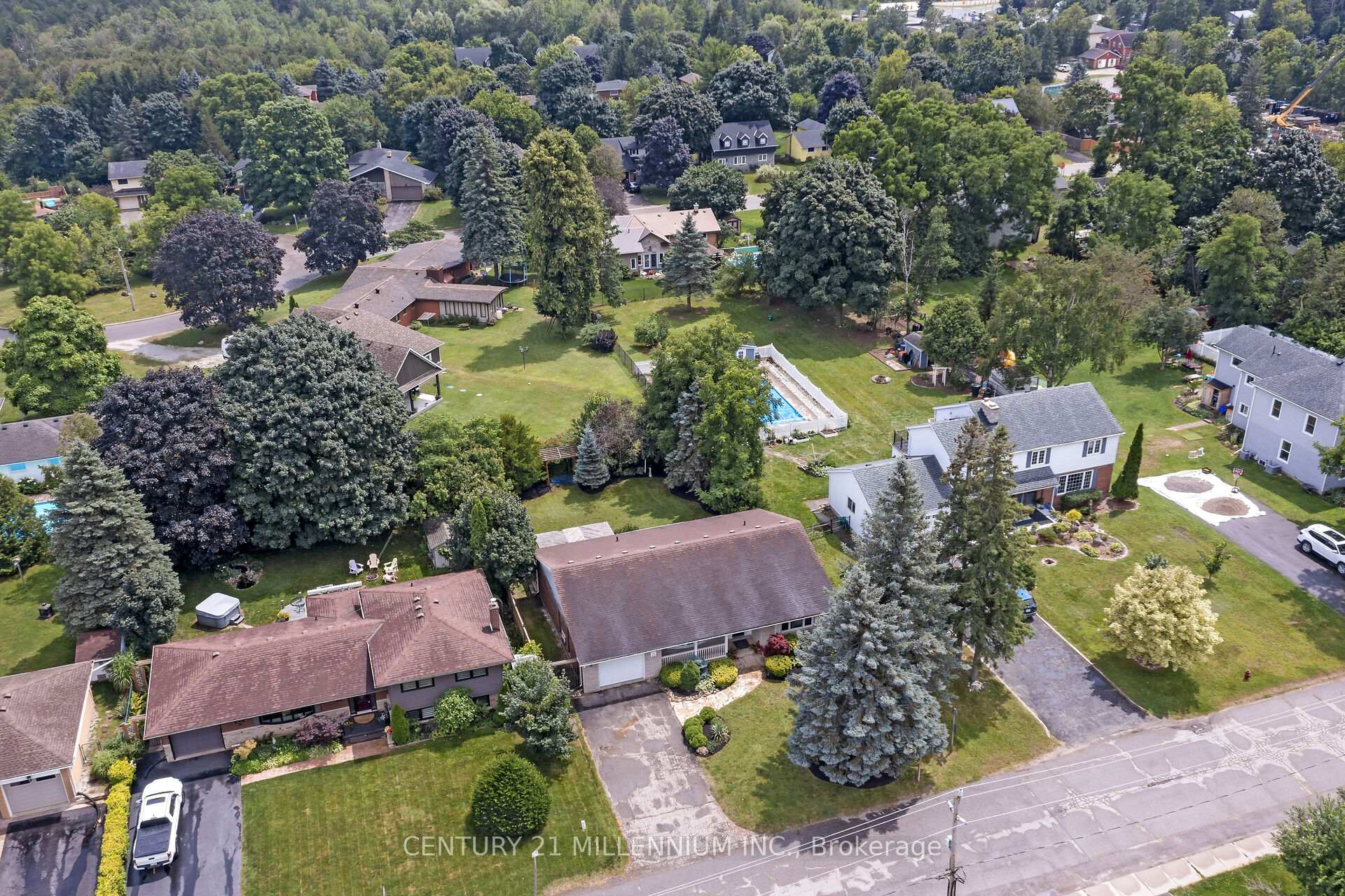 Photo 41 of 23 Millwood Road, Erin — HOMEH