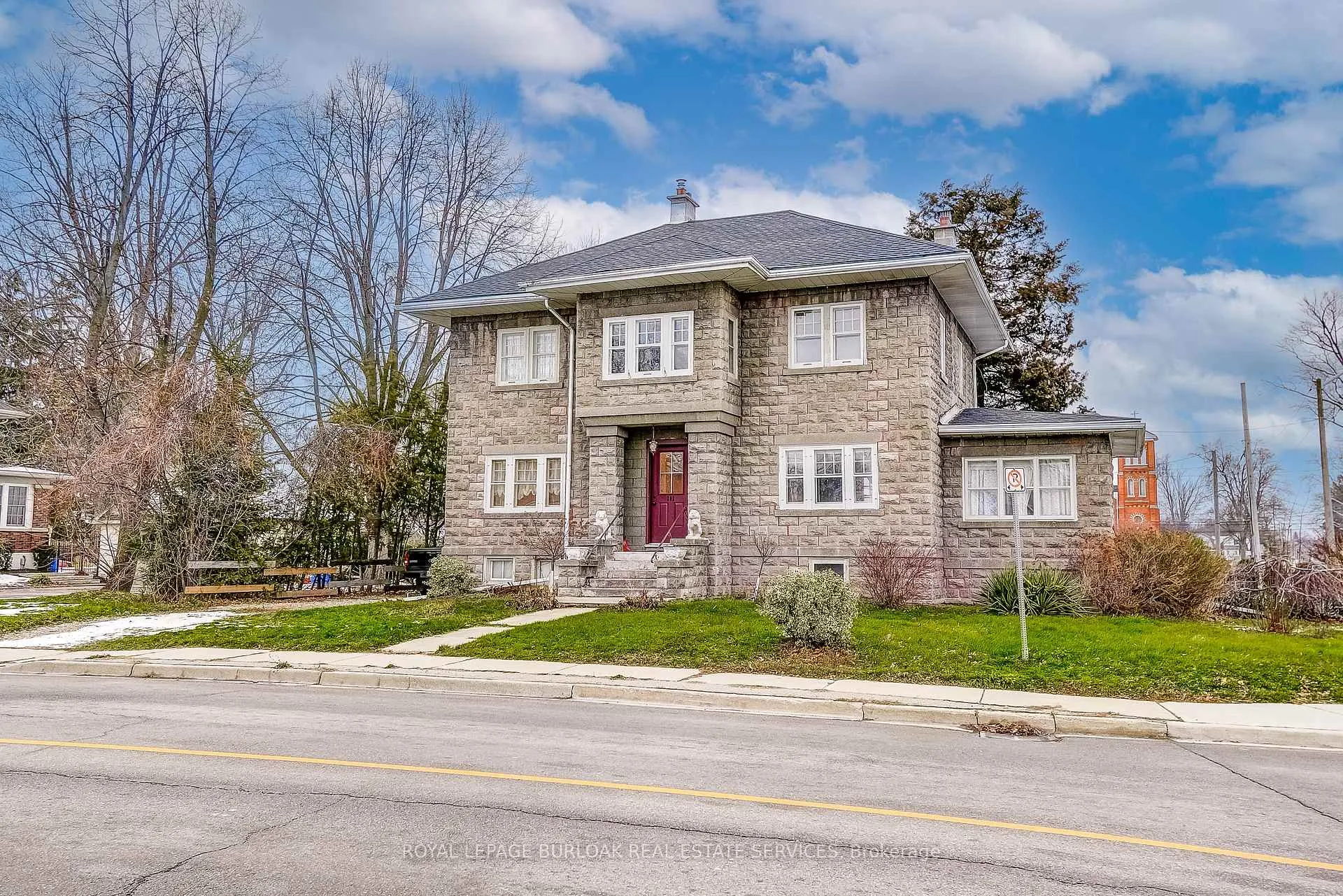 Photo 1 of 203 Broad Street W, Haldimand, Dunnville — HOMEH