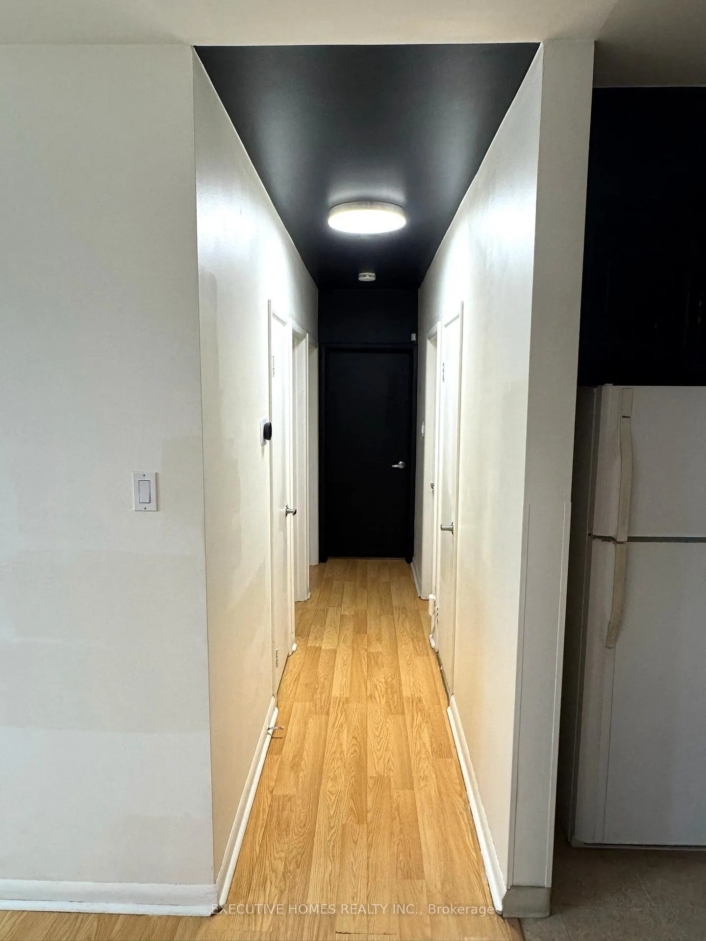Photo 6 of 336 Kingsway Avenue, Thunder Bay, Hyde Park — HOMEH