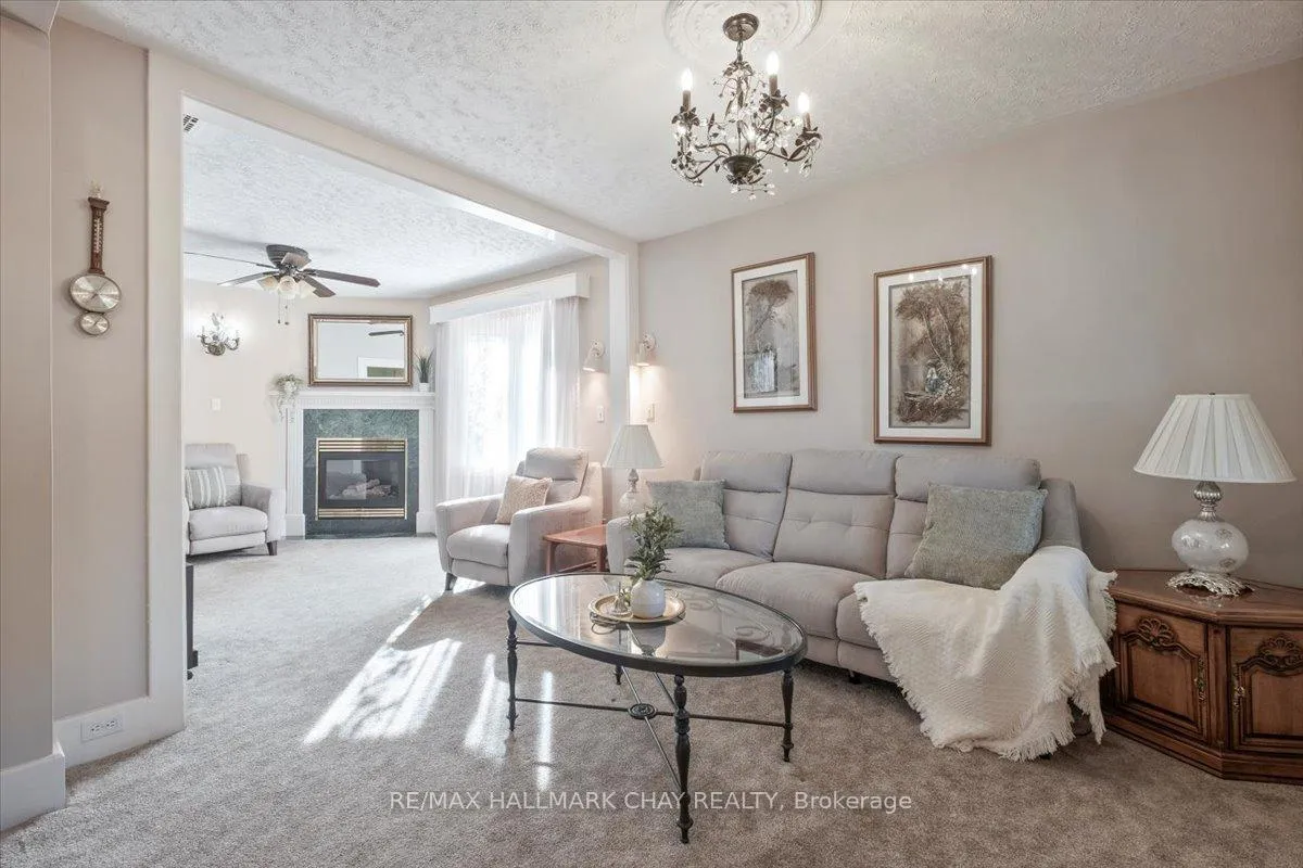 Photo 12 of 63 King Street S, New Tecumseth, Alliston — HOMEH
