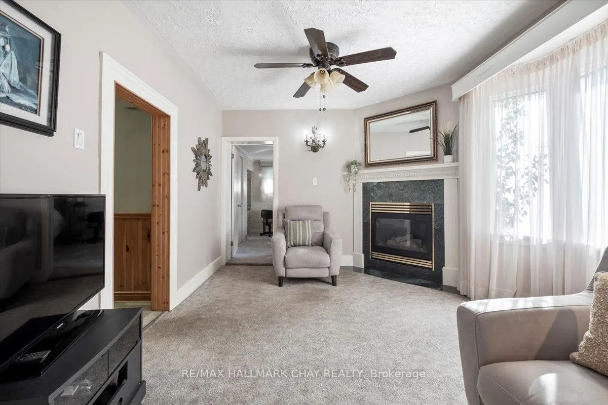 Photo 14 of 63 King Street S, New Tecumseth, Alliston — HOMEH