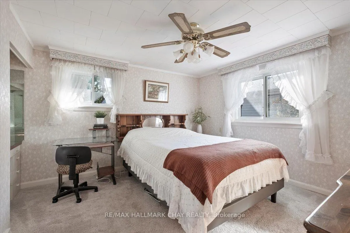 Photo 15 of 63 King Street S, New Tecumseth, Alliston — HOMEH