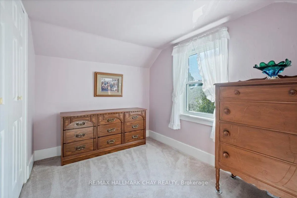 Photo 24 of 63 King Street S, New Tecumseth, Alliston — HOMEH