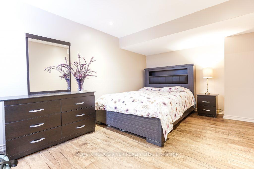 Photo 34 of 40 Purdue Avenue, Ajax, Northwest Ajax — HOMEH