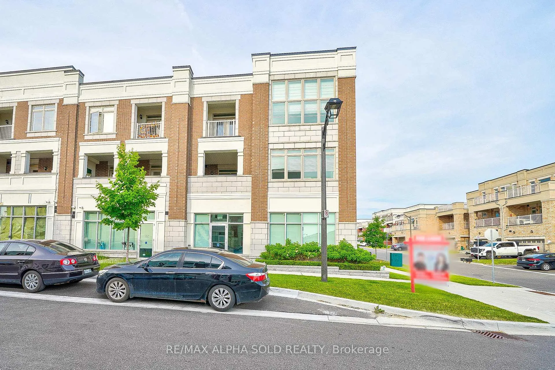 Photo 1 of 1 Villa Ada Drive, Markham, Box Grove — HOMEH