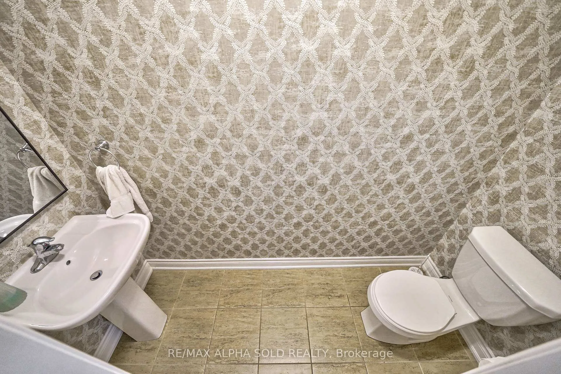 Photo 18 of 1 Villa Ada Drive, Markham, Box Grove — HOMEH