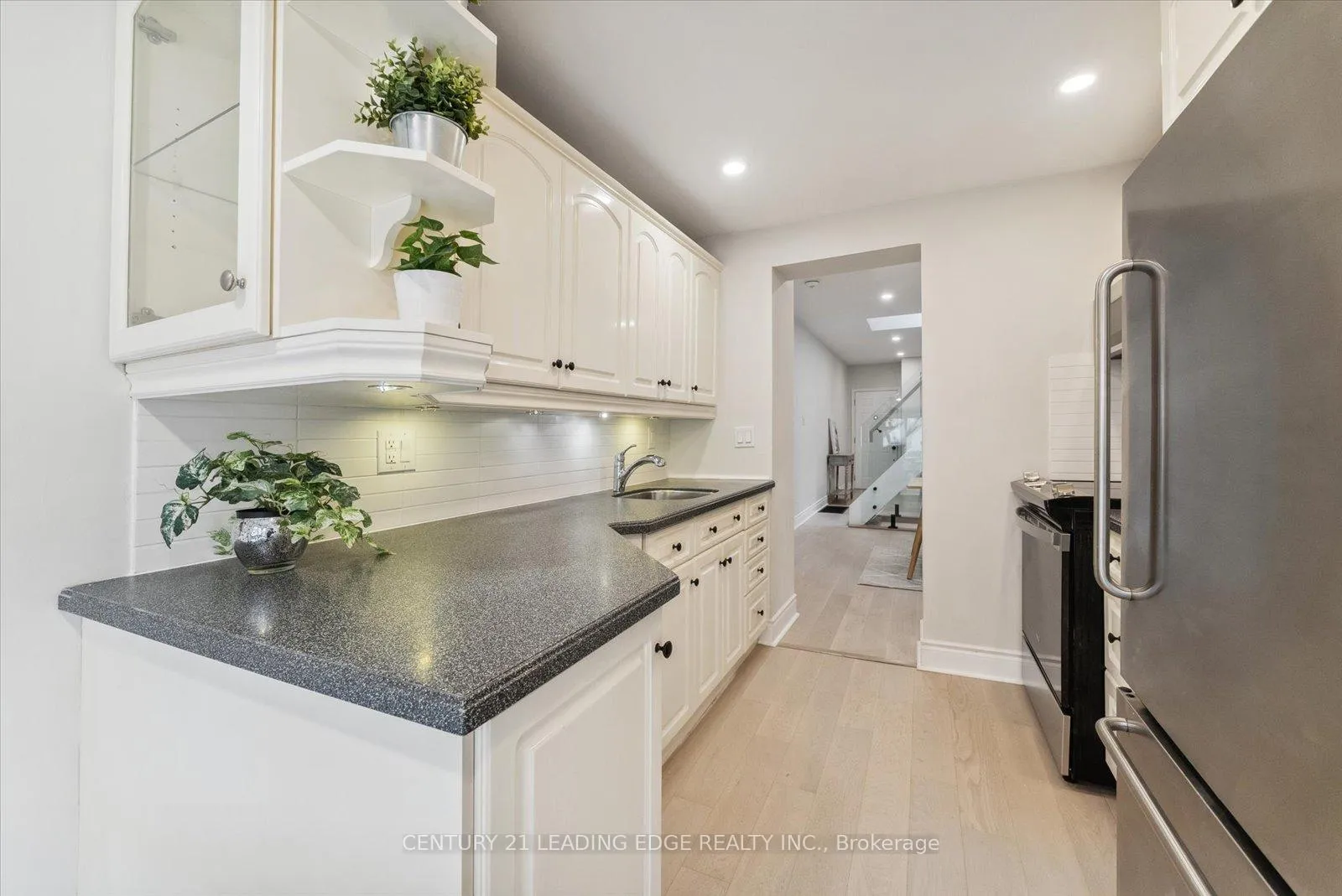 Photo 12 of 3 Lockwood Road, Toronto, The Beaches — HOMEH