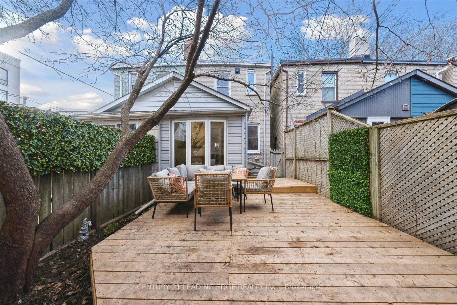 Photo 13 of 3 Lockwood Road, Toronto, The Beaches — HOMEH