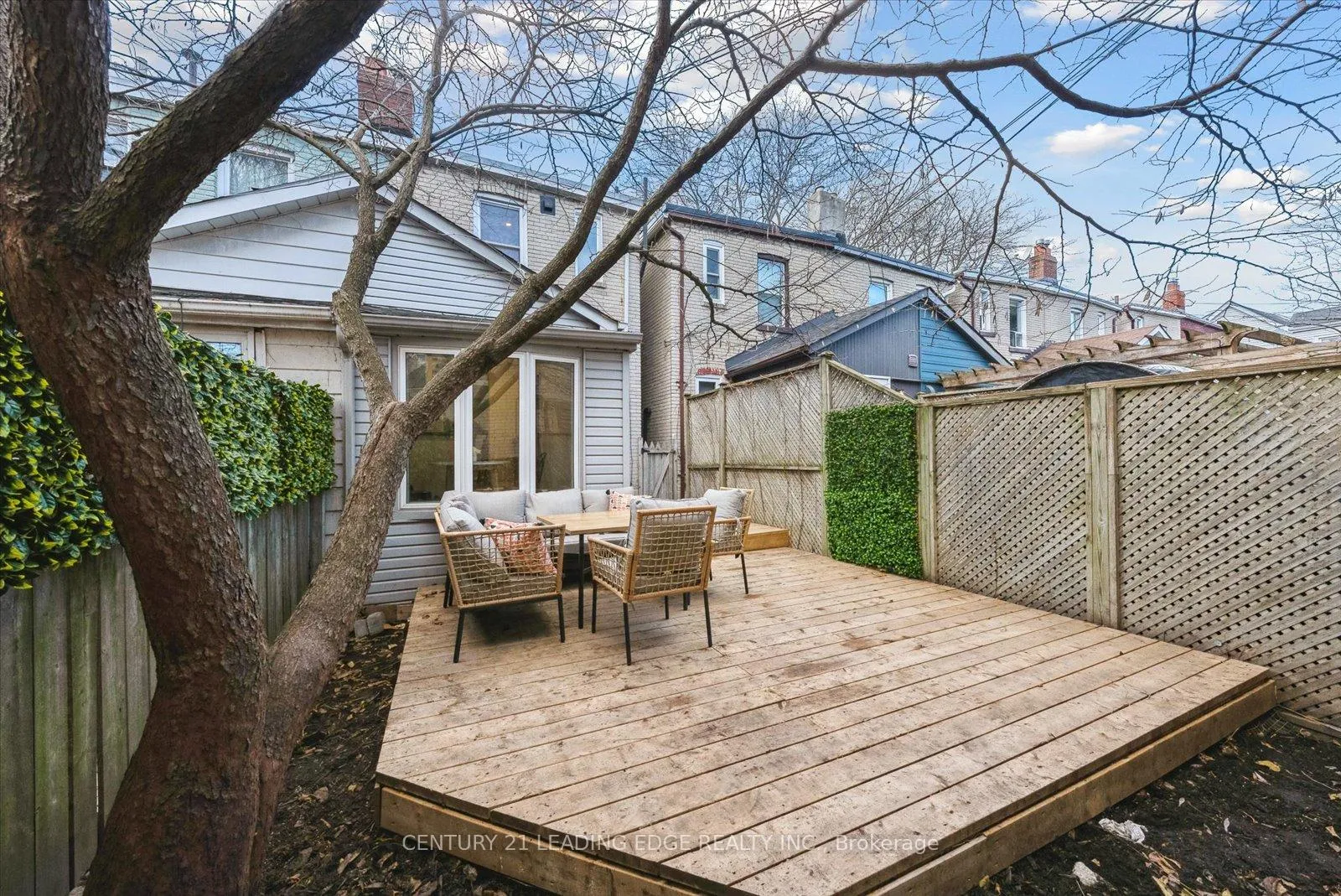 Photo 15 of 3 Lockwood Road, Toronto, The Beaches — HOMEH