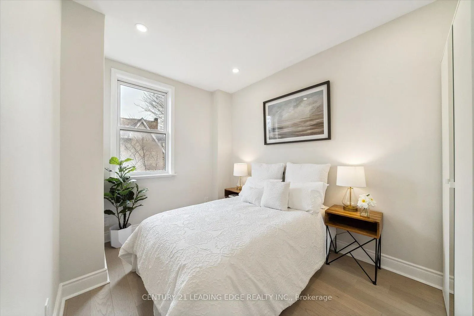 Photo 33 of 3 Lockwood Road, Toronto, The Beaches — HOMEH